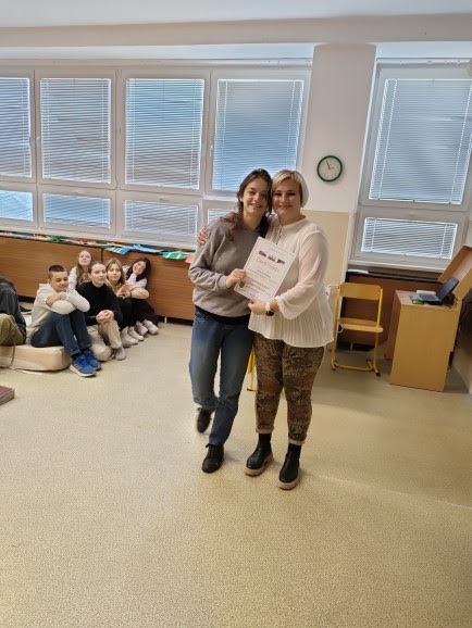 Předávání certifikátů - fotografie 1